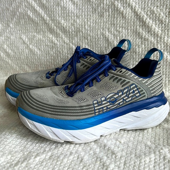 Hoka One One Other - HOKA one one Bondi shoes size 7
